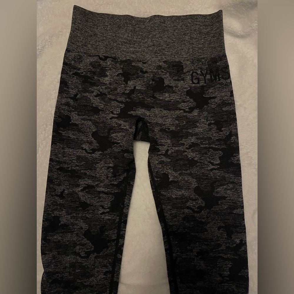 Black camo Gymshark Leggings